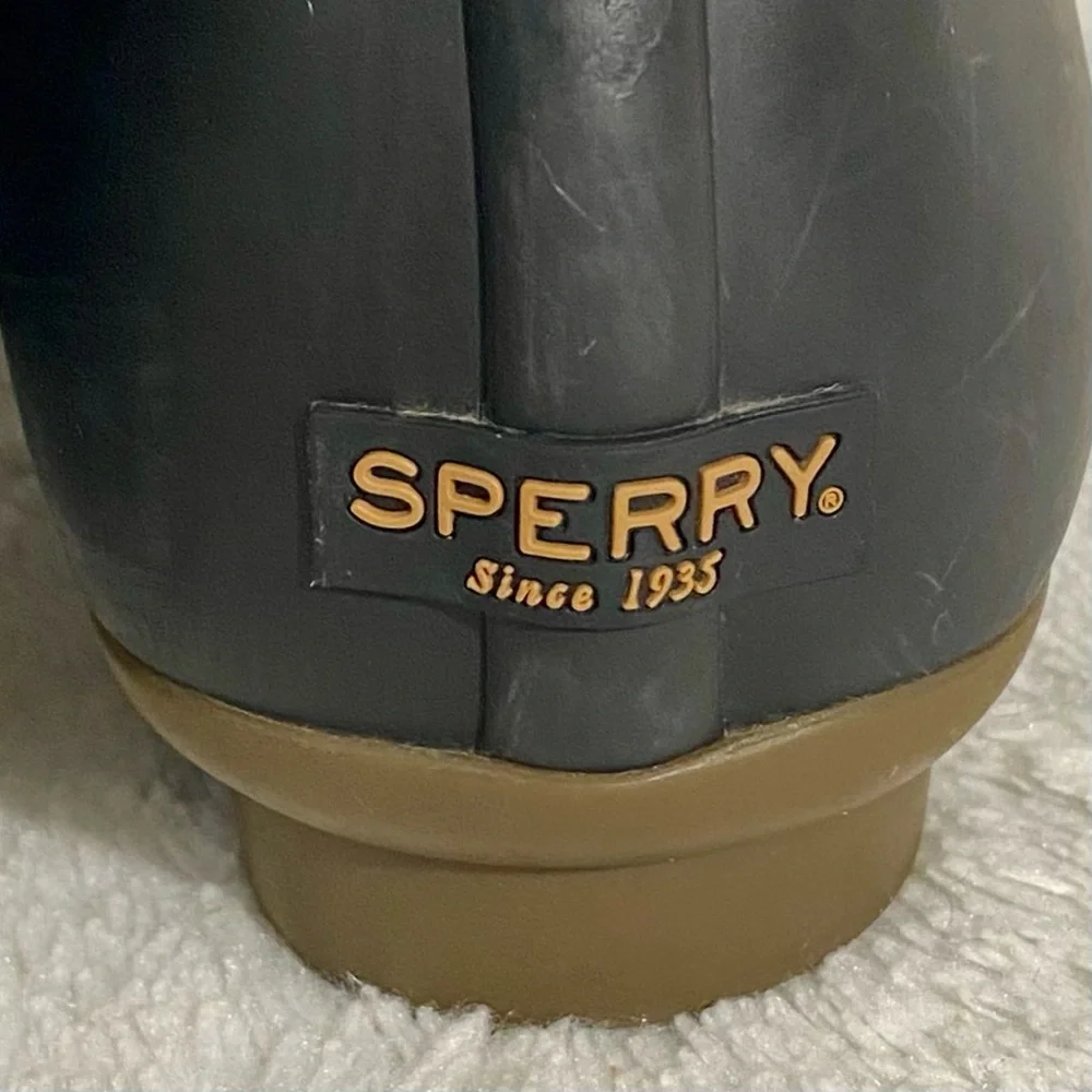 Sperry Black Saltwater Quilted Duck Boots Big Girls Size 6 Side Zip